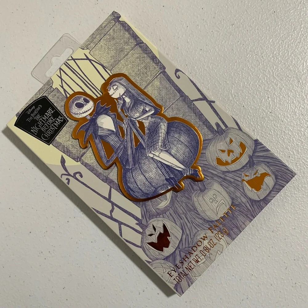 Taste Beauty x Tim Burton’s The Nightmare Before Christmas Eyeshadow Palette-New